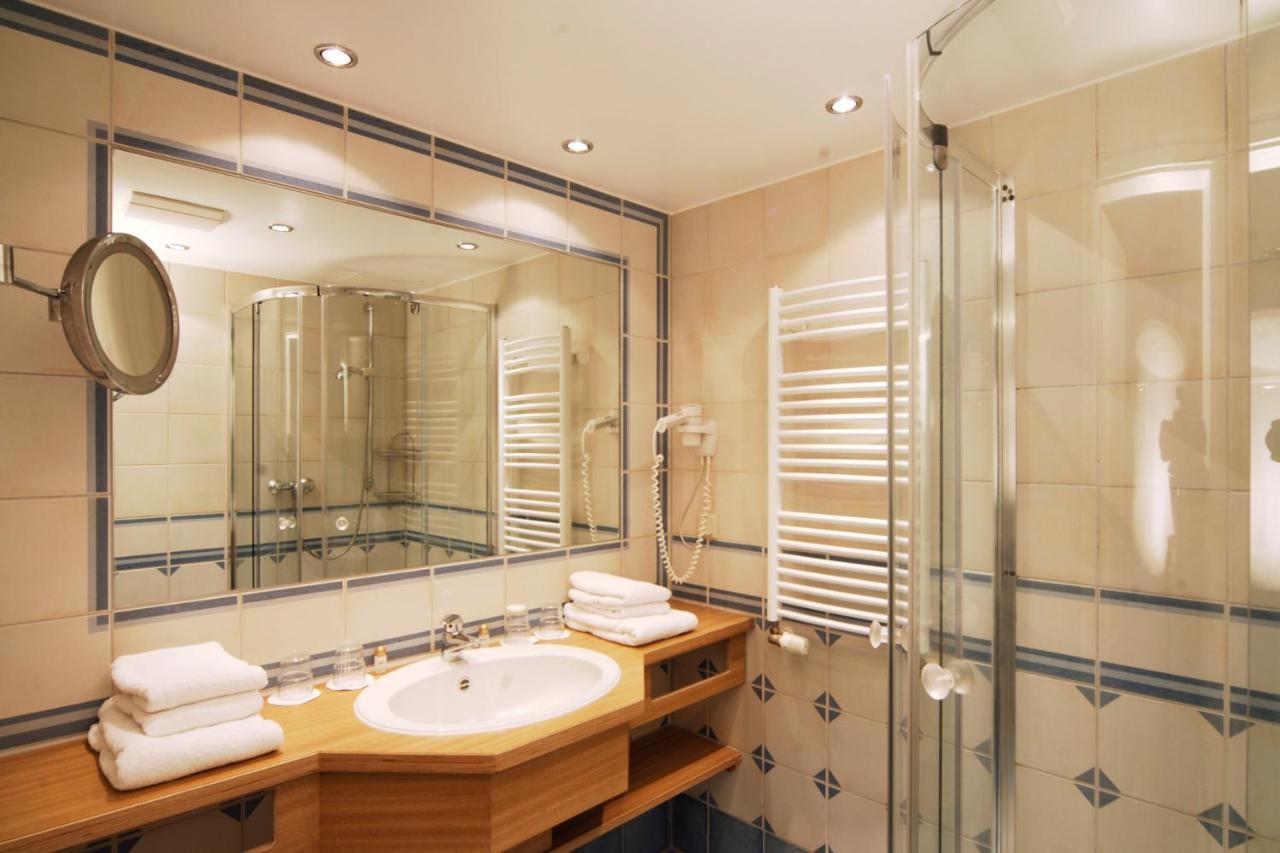 Inselhus Apartments บัลทรุม ภายนอก รูปภาพ