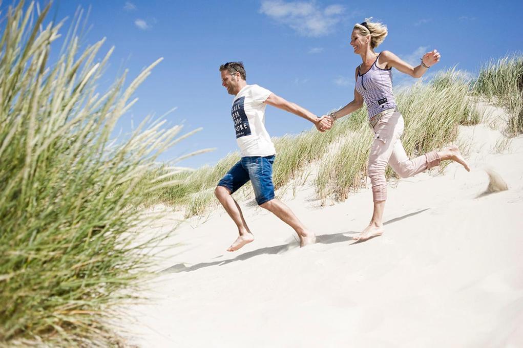 Inselhus Apartments บัลทรุม ภายนอก รูปภาพ